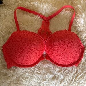 Vibrant Lace Push-Up Bra, 38C